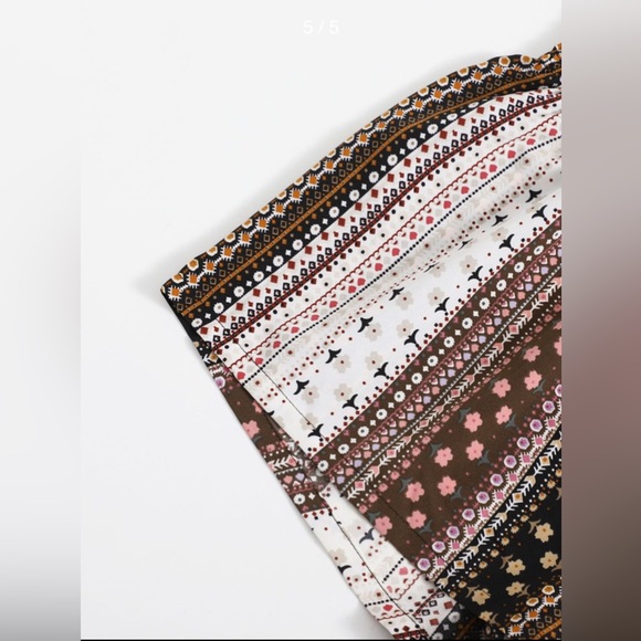 Shein Curve Shirred Waist Graphic 1XL Shorts - Picture 6 of 6